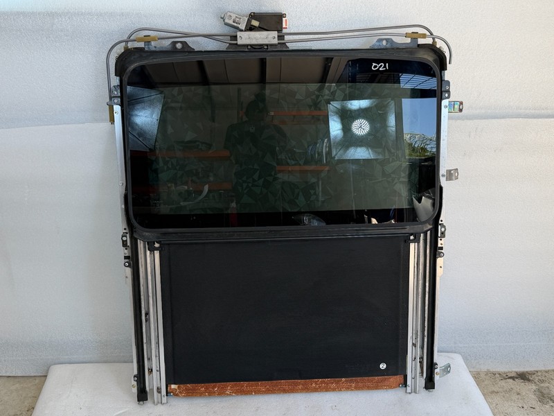 01-06 LEXUS LS430 OEM SUNROOF SUN ROOF TRACKASSEMBLY #021 63260-50060