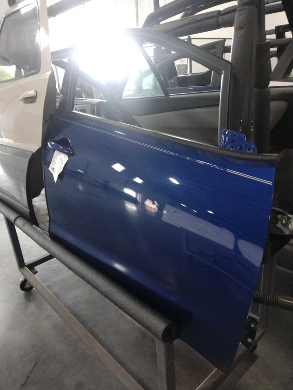 2017 KIA Forte Right Front Door Blue 4DR SED 126K OEM Used Part NJ25-21615
