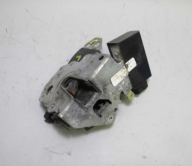1996-2002 BMW Z3 Roadster Coupe Left Front Door Lock Latch with Actuator OEM