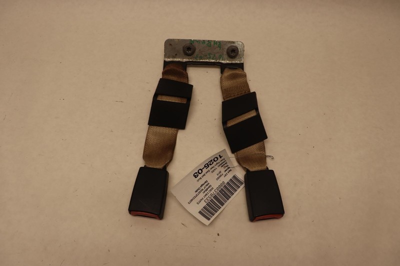2011-2016 FORD F350 SD F250 SD CREW CAB REAR CENTER SEAT BELT BUCKLE OEM