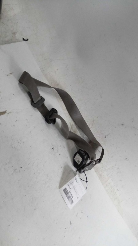 2015 Chevrolet Express 2500 Van Seat Belt OEM White 145K Miles NJ25-18170-453752