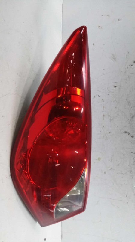Used Left Tail Light Assembly fits: 2013 Hyundai Sonata VIN 4 8th digit hybrid q