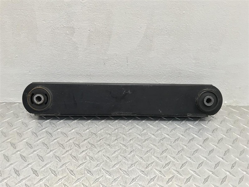 04 05 06 07 JEEP LIBERTY REAR DRIVER LEFT LOWER CONTROL ARM OEM