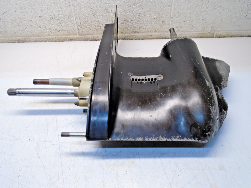 H Mercruiser Gen 1 Stern Drive Lower Unit Gearcase 623-5412 works w/ Pre Alpha