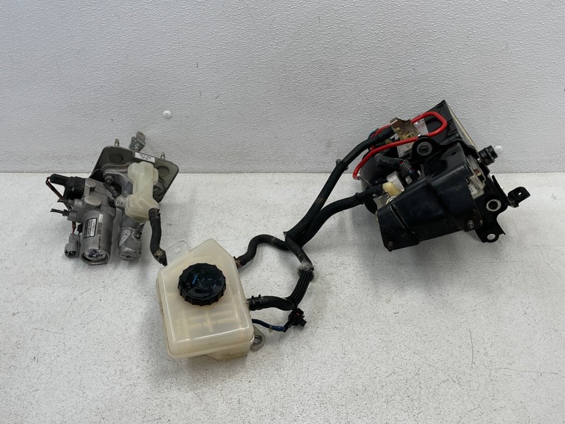 10 11 12 Lexus LS460 ABS Anti Lock Brake Pump Actuator Module Reservoir 1571 OEM