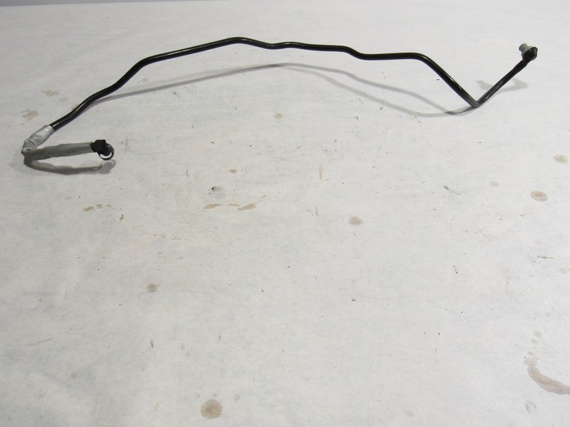 18-21 Aston Martin Vantage 2019 Brake Vacuum Hose Pipe Line :Y
