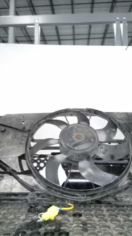 2016 Buick Verano Engine Cooling Fan Motor OEM 13360890 2.4L Red 92K Miles