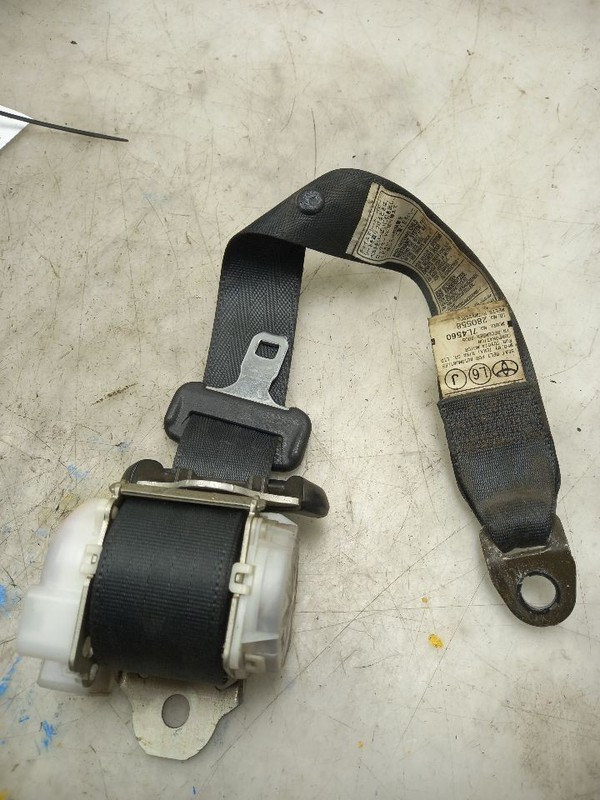 06 SCION XA REAR DRIVER LEFT SEAT BELT BLACK-FD13