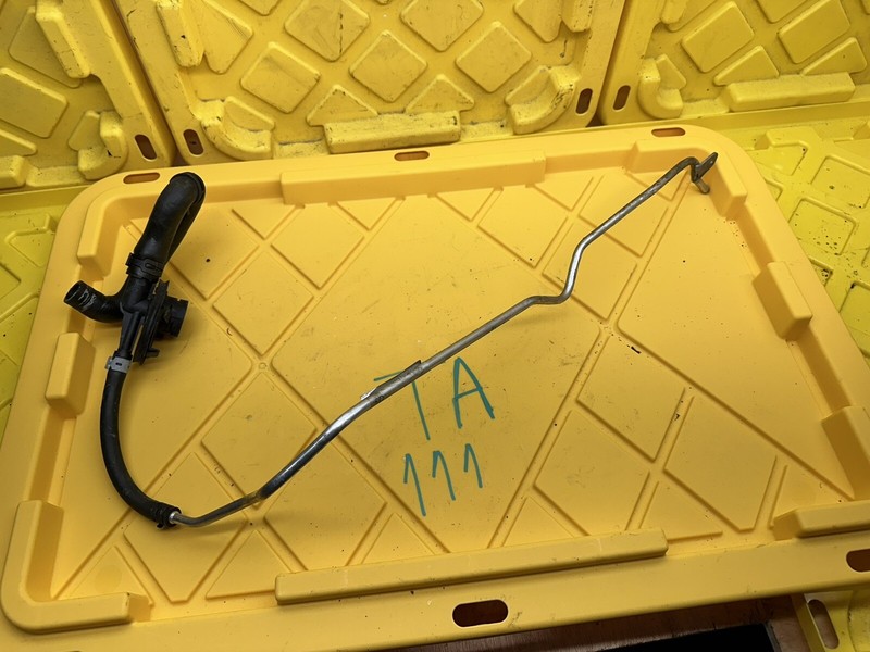 Mercedes-Benz C W204 2011 Petrol engine water coolant pipe hose A2048301296