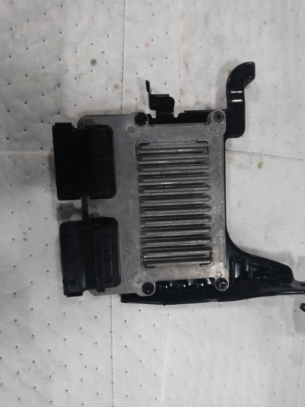 2016 Hyundai Azera Engine Control Module ECM 3.3L OEM 65000 Miles Silver