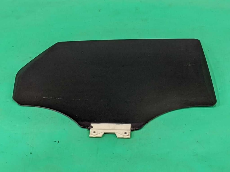 15 16 17 18 19 MKC PASSENGER RIGHT REAR DOOR WINDOW GLASS OEM 3809-136