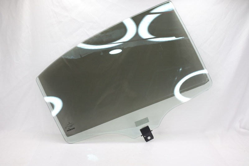 07-13 Mercedes W221 S63 AMG S400 S550 S350 Rear Right Side Door Window Glass OEM