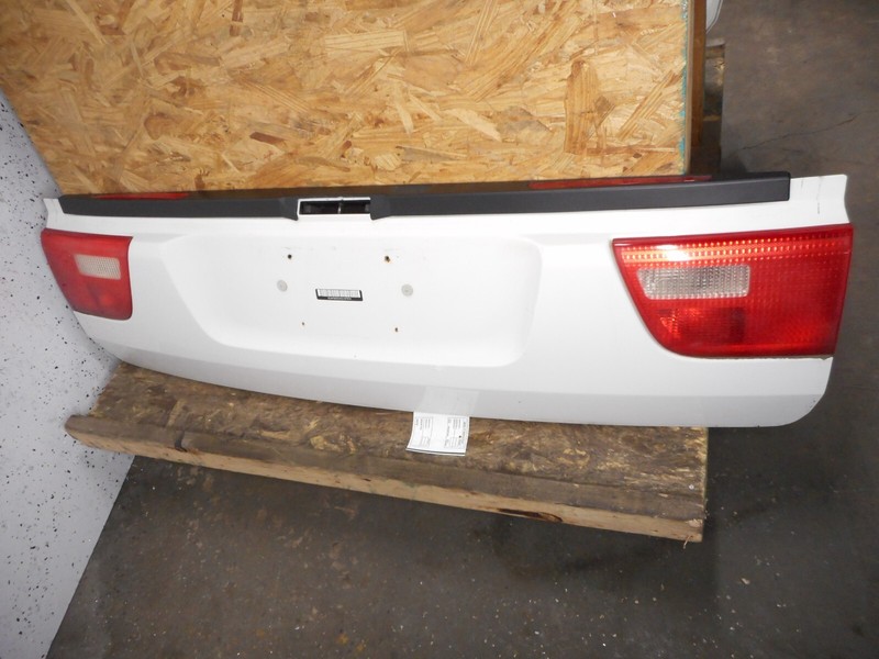 BMW X5 Lower Hatch Gate Liftgate W/ Lights Lamps OEM 2000-2003