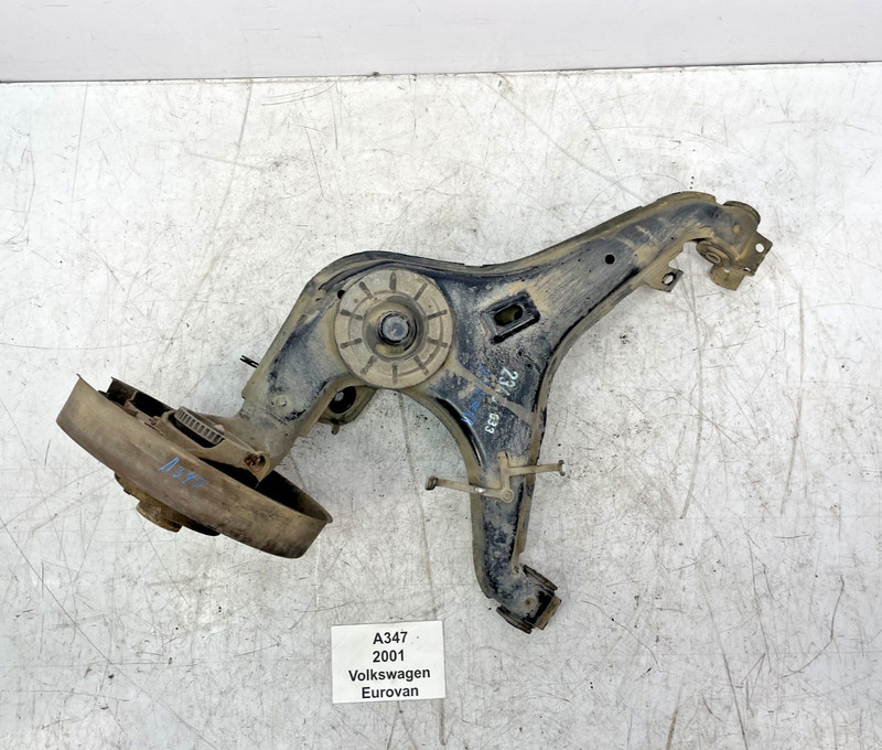 ✅ 1997-2003 OEM Volkswagen Eurovan GLS Rear Right Passenger Side Spindle Knuckle