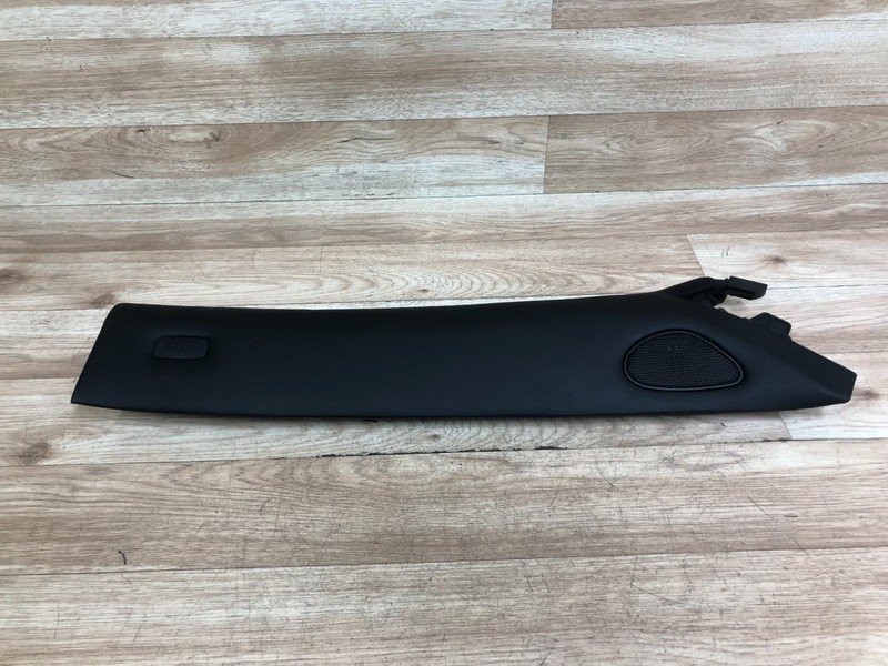 BENTLEY CONTINENTAL FLYING SPUR OEM RIGHT SIDE A PILLAR PANEL TRIM COVER 05-13