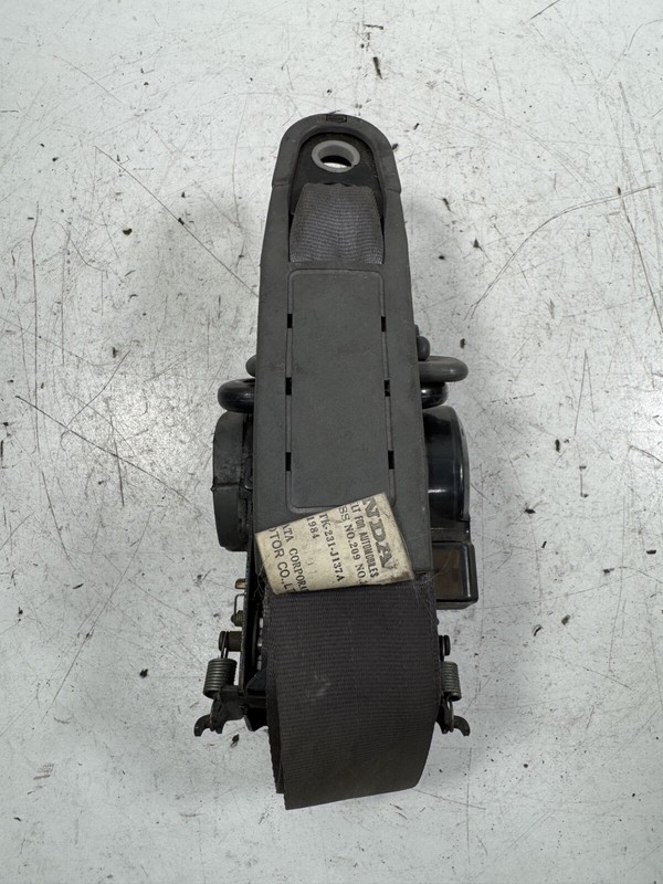 82-85 Honda Accord 4 Door Right Seat Belt Gray OEM