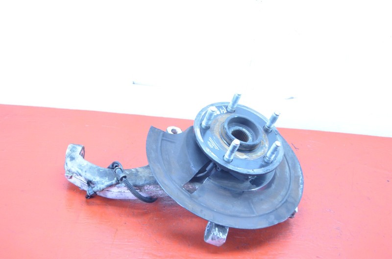 13-18 DODGE RAM 1500 5.7L 4WD FRONT LEFT SPINDLE KNUCKLE HUB BEARING OEM