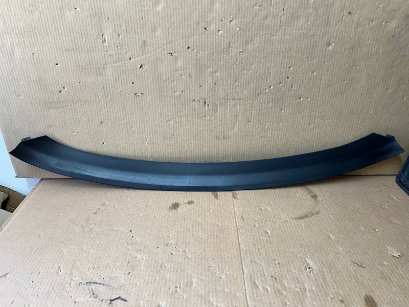 ✅ 15-21 Tesla Model XRear Bumper Center Molding Trim 1047976-00-D