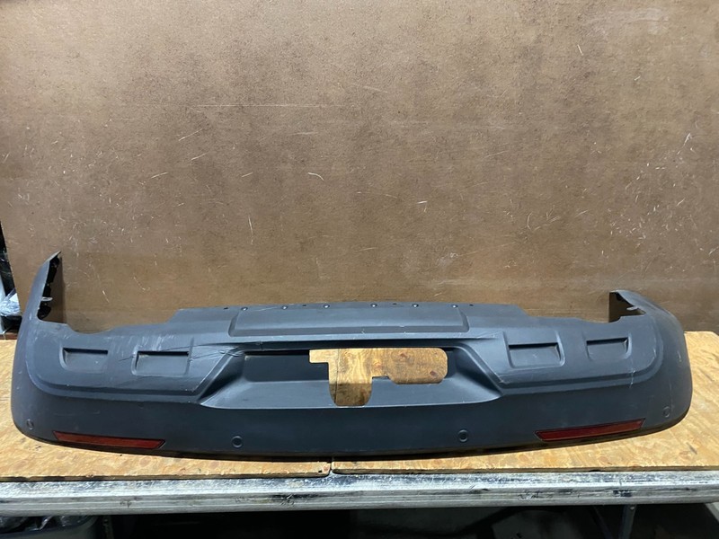 2020 to 2023 Ford Explorer Police Interceptor Rear Upper Bumper Cover Z3254 PS