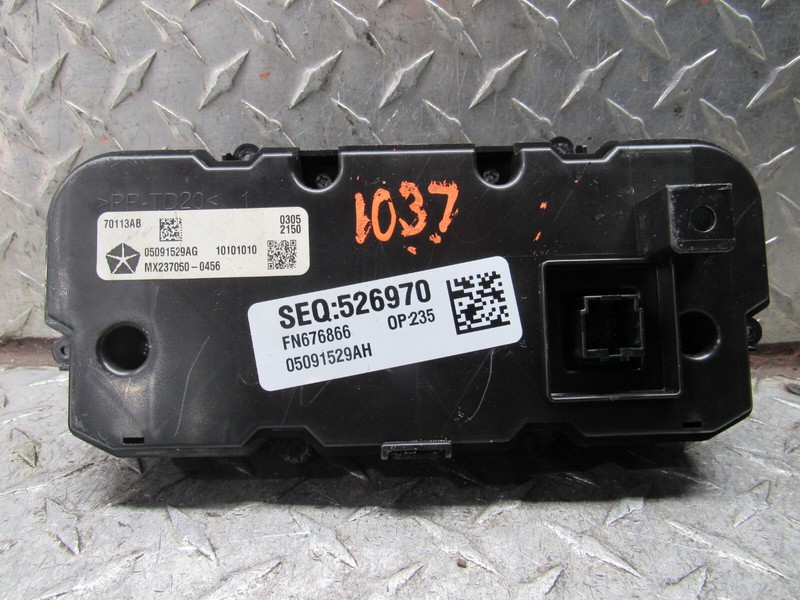 15 -17 CHRYSLER 200 AT TEMPERATURE CONTROL,W/O DUAL ZONE W/O ENGINE STOP & START