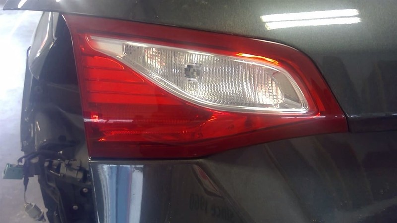Driver Tail Light Without LED Liftgate Mounted Fits 18-19 EQUINOX 3462250