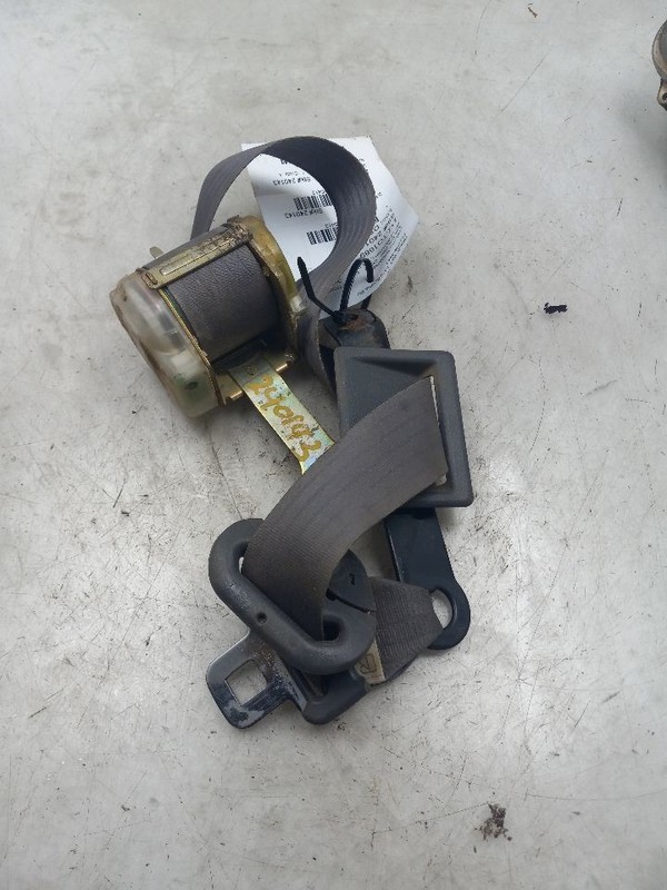 1989 TOYOTA PICKUP SR5 REAR PASSENGER RIGHT SEAT BELT BRN-GP11