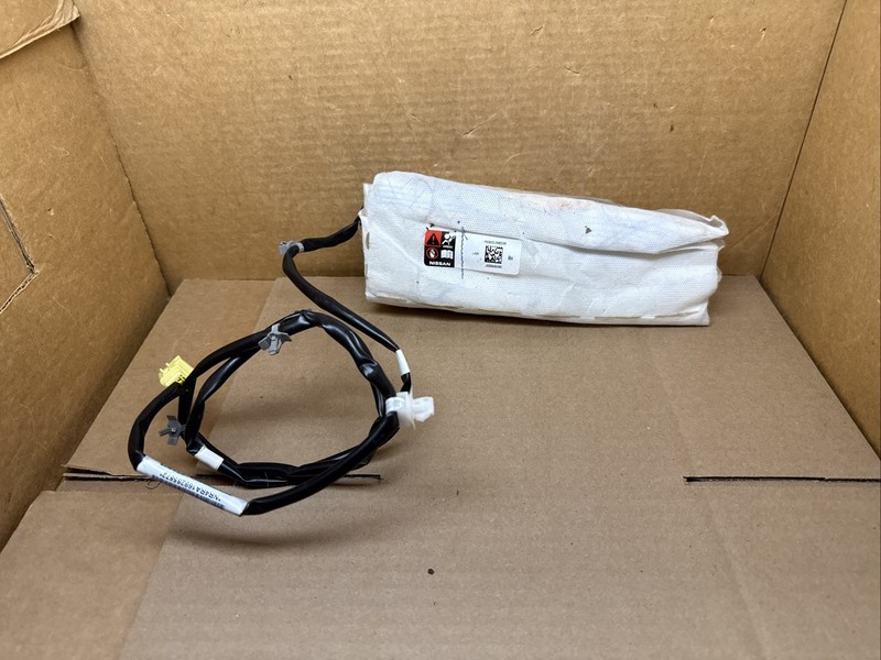 2017-2021 Nissan Maxima Front Right Side Passenger Seat Air Bag Airbag