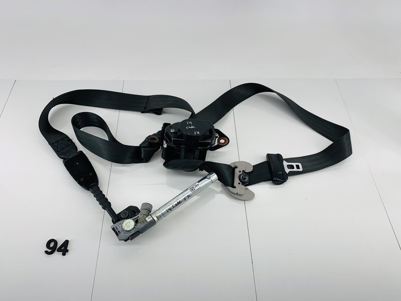 14-16 KIA CADENZA VG FRONT RIGHT PASSENGER SIDE SEAT BELT TENSIONER BLACK OEM