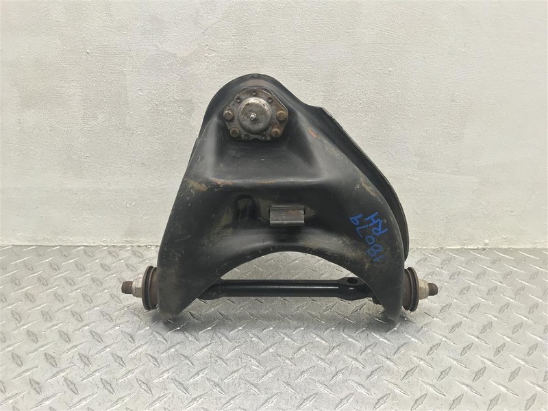 95 96 97 98 JIMMY BLAZER SONOMA 4X2 PASSENGER FRONT UPPER CONTROL ARM 19133654