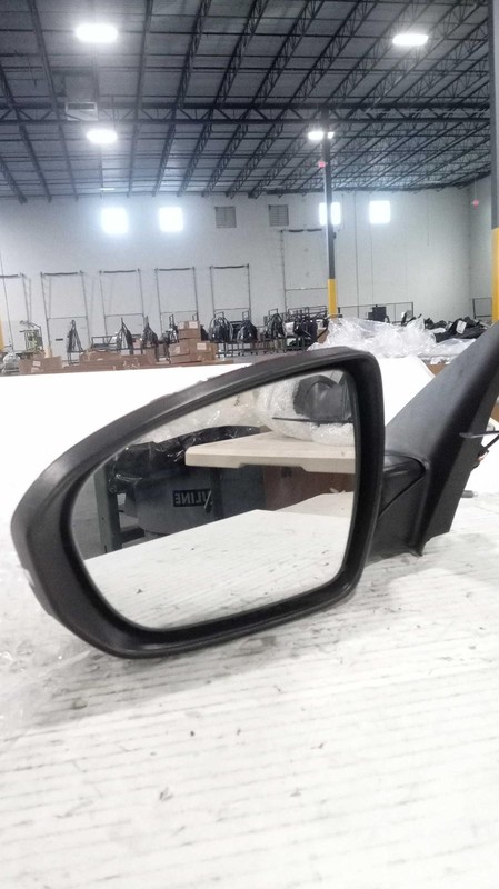 2015 KIA Optima Left Door Mirror Assembly RED - Used, 131K Miles, OEM#341057