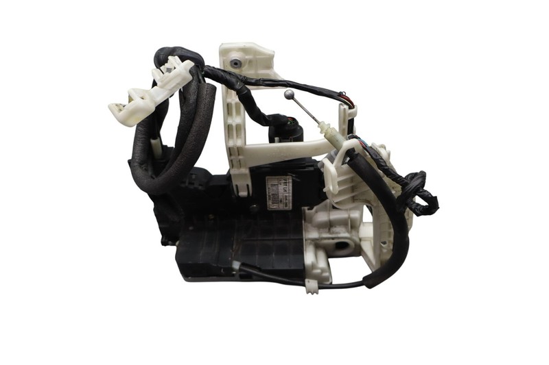 11-16 Hyundai Equus Front Left Side Door Lock Latch Actuator 81310-3N000 OEM