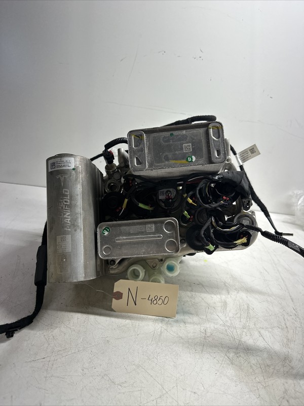 21-23 Tesla 3 HVAC heat pump supermanifoldoctavalave 1547595-A2-F 4850 S18