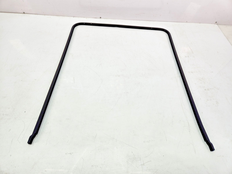✅ 13-18 OEM Mercedes W463 G63 AMG Rear Passenger Side Door Window Cover Frame