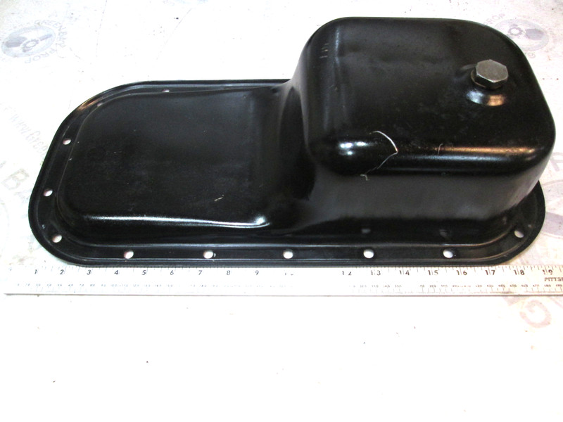 418441Volvo Penta AQ130, AQ115 4 Cyl Stern Drive Oil Pan Sump