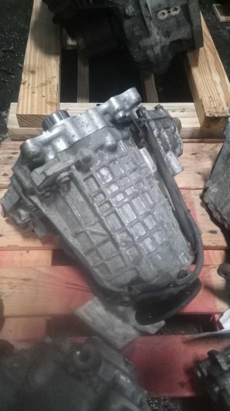 2013 INFINITI G37 Transfer Case Assembly 4WD OEM 91k Miles NJ25-14981-391836