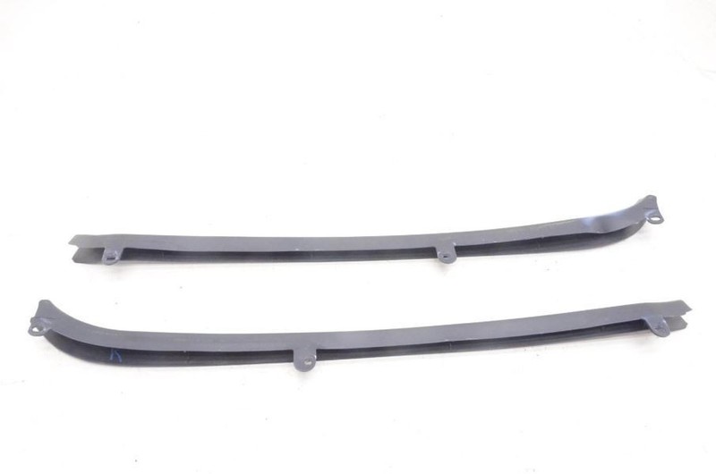 1987-1992 TOYOTA SUPRA MK3 7MGE PAIR OF REAR QUARTER PANEL TRIMS 62517-14070