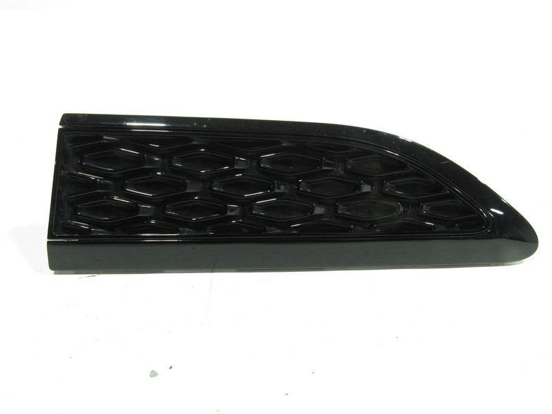 15-19 Land Rover Discovery Sport 2018 Front Left Fender Air Vent Molding ;