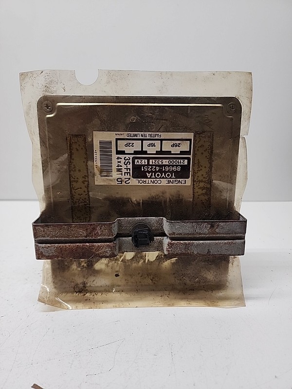 8966142251 | 1996 1997 Toyota Rav4 Engine Computer 2.0L 4x4 Manual OE