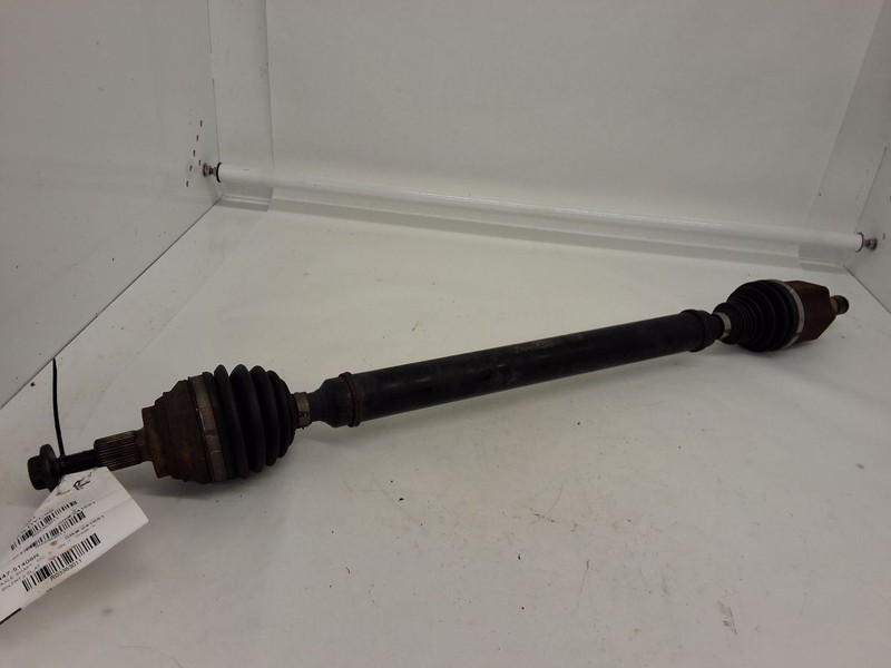 Passenger Right Axle Shaft 2.5L Automatic Transmission Fits 12-14 BEETLE 3383011