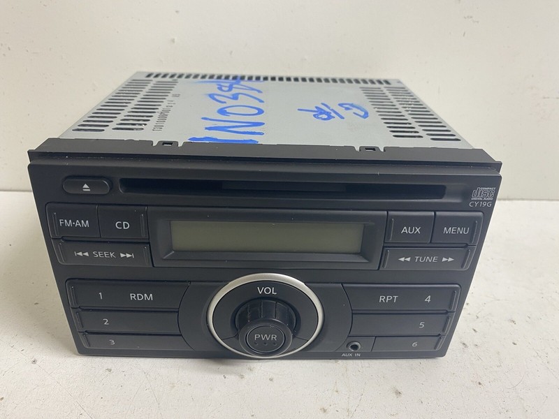 2012-2014 Nissan Versa Sedan NON-NAV NON-BLUETOOTH Radio Stereo Disc CD Player
