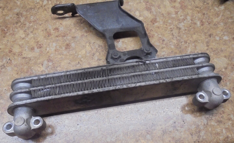 2000 Honda VFR 800 VFR800 Interceptor Engine Oil Cooler Cooling