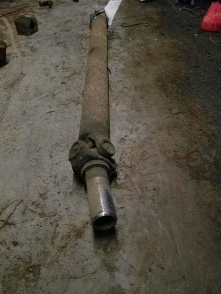 Rear Drive Shaft 4WD 8 Cylinder Fits 94-95 GRAND CHEROKEE 86619