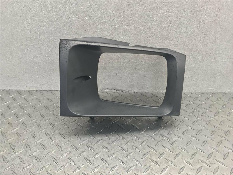 99-03 FORD F250SD F350SD F450SD F550SD DRIVER HEADLAMP BEZEL OEM 630-00996L