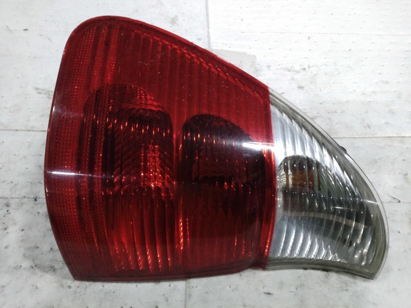 Used Left Tail Light Assembly fits: 2005 Bmw X5 quarter panel mounted w/clear tu