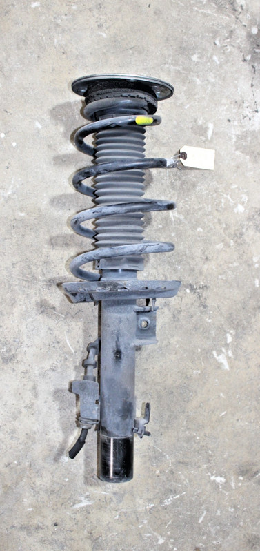 2012-2019 Range Rover Evoque L538 Front Left Side Shock Absorber Coil Strut OEM
