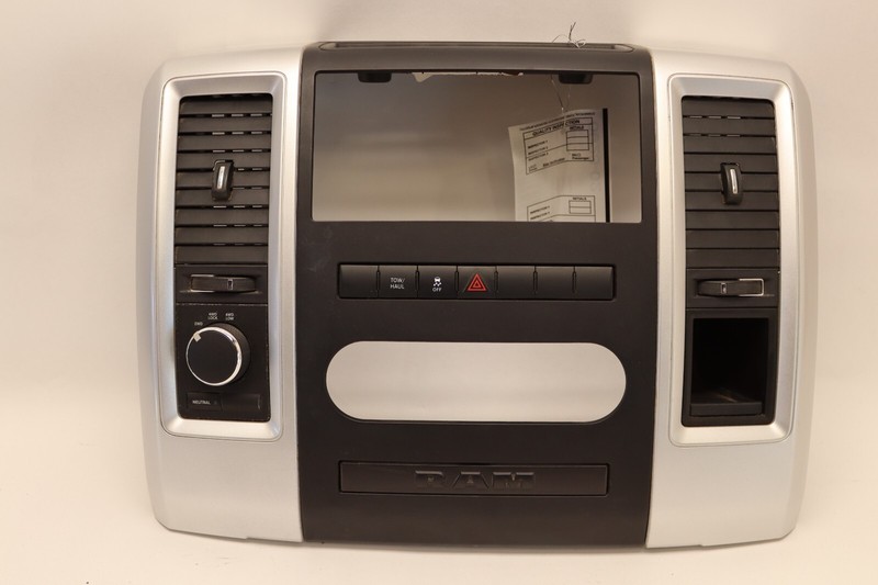 2009-2010 DODGE RAM 1500 DASH DASHBOARD RADIO TRIM BEZEL W/ SWITCHES & VENT OEM