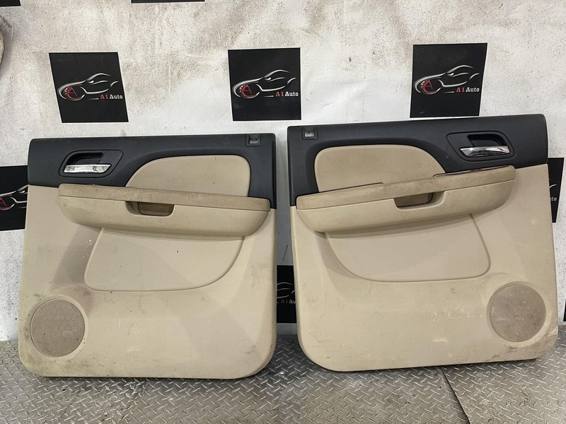2007-2009 Chevrolet Silverado Rear Door Panel Set LH RH Beige Black Oem Tested
