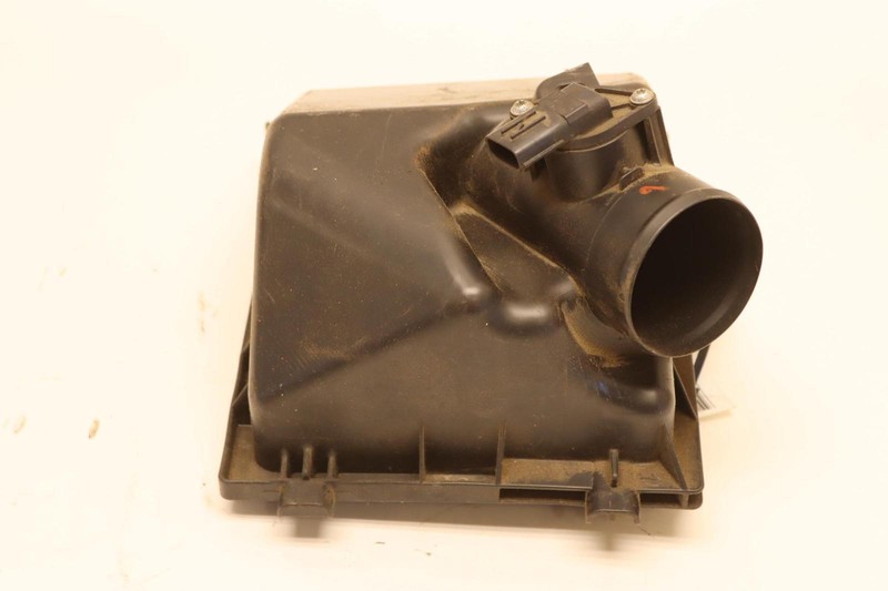 2018-2024 MITSUBISHI ECLIPSE CROSS ENGINE AIR CLEANER BOX UPPER COVER LID OEM