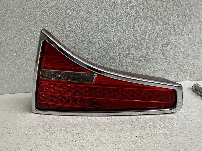 2011-2013 Kia Optima EX & LX Right Passenger Tail Light Lamp Taillight Taillamp