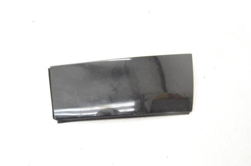 2003-2005 Nissan 350z Coupe Passenger Finisher Lock Pillar Trim 76890 CD000